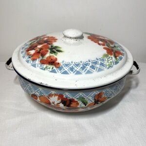 Vintage Lucky Elephant Chinese White Floral Enamel Casserole Rice Dish Pot w Lid